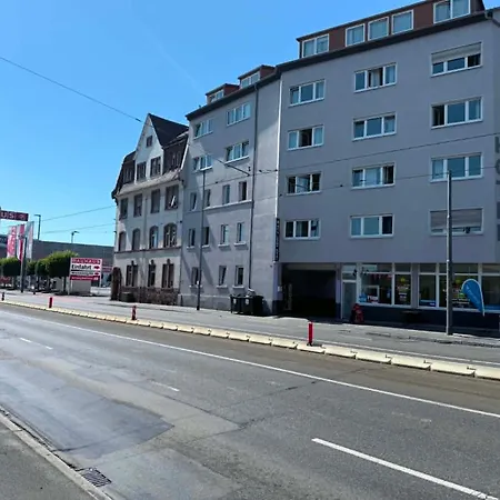 Main Crown Apartments Gemeinsam Wc Bad